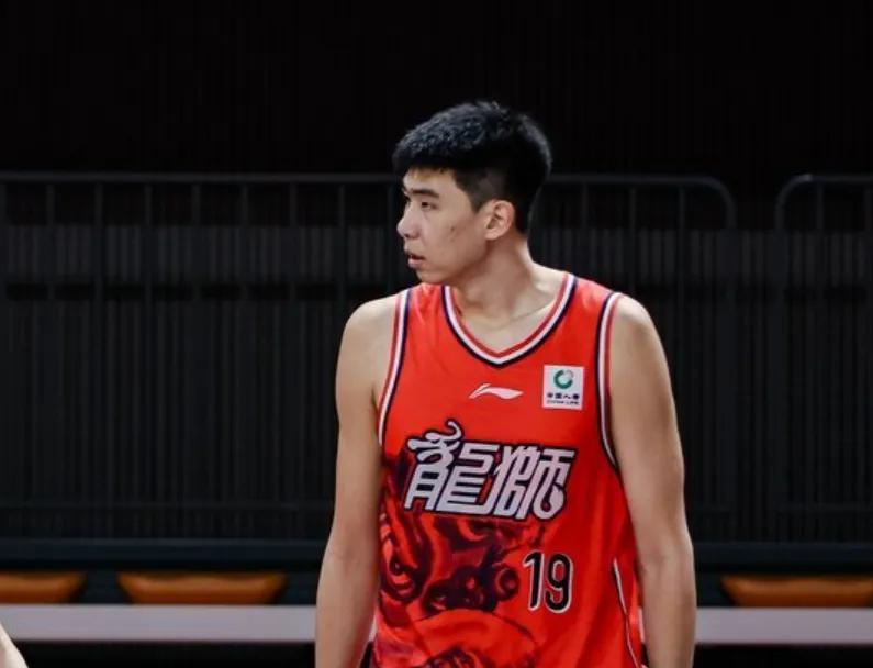 博鱼体育app下载-给机会就爆！徐昕轰24分14板统治加时赛，低位蜕变，杜锋真不会用